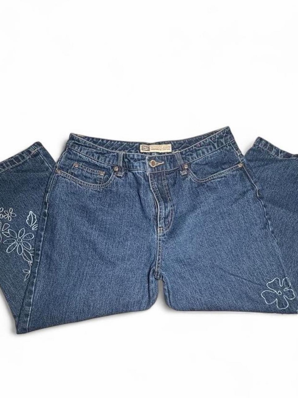 Y2K Blue Denim Capri Jeans with Floral Embroidery - Picture 3 of 7